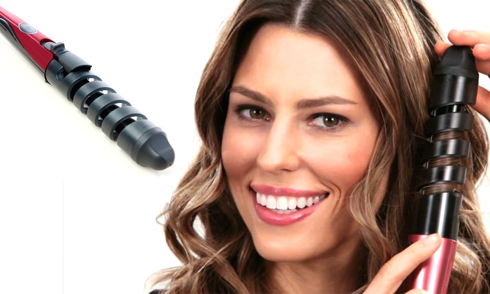 Capelli Ricci Corti Con Piastra