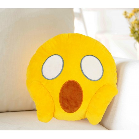 557315A Cuscino emoji viso che urla dalla paura colore giallo ø 30 cm circa