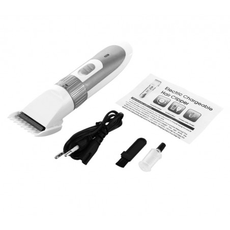SN-5900 Rasoio elettrico per capelli e barba regolabile da 0.8-2 mm con pettine SN-5900 Rasoio elettrico per capelli e barba regolabile da 0.8-2 mm con pettine