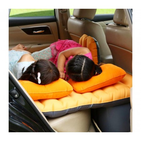 Materassino gonfiabile Auto 775310 con pompa integrata e due cuscini