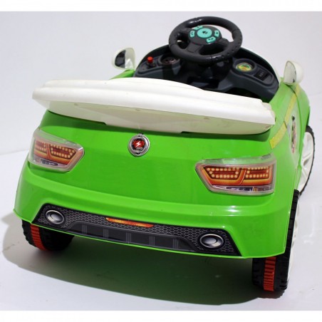 Auto bambini elettrica MASHA e ORSO GVC-7209 con luci effetto LED
