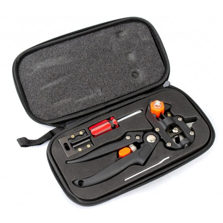 Pinza tronchese innestatrice 4490 manuale per innesti di giardinaggio con 3 lame Pinza tronchese innestatrice 4490 manuale per innesti di giardinaggio con 3 lame