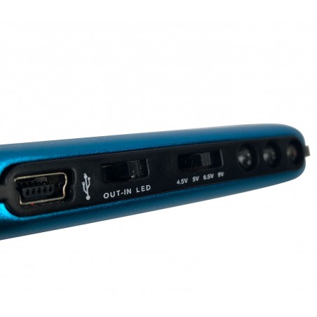 Powebank caricabatterie con ricarica solare e torcia led integrata 2600mAh