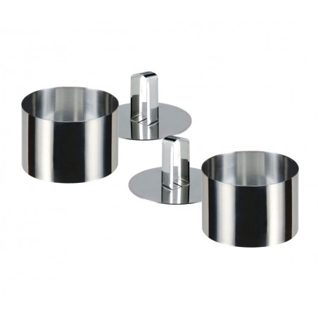 126315 Set di 2 coppapasta rotondi in acciaio 8x4 cm con stantuffo Gusto CASA
