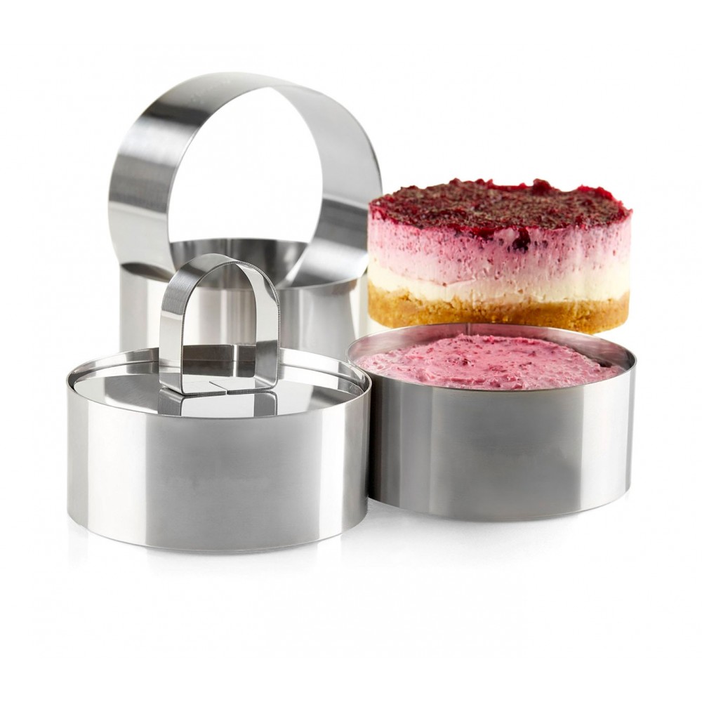 126315 Set di 2 coppapasta rotondi in acciaio 8x4 cm con stantuffo Gusto CASA