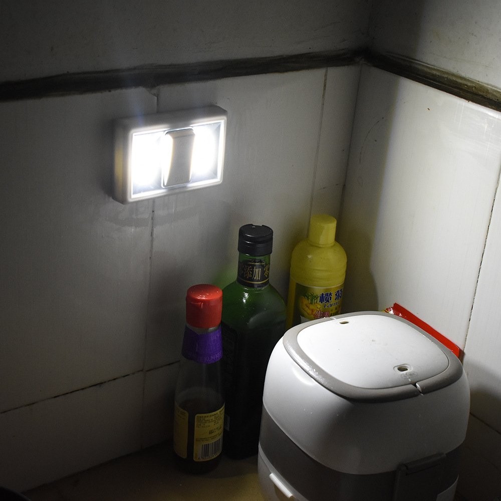 Luce LED COB a batterie KL-1705 con pulsante e...