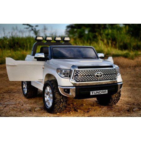 Macchina elettrica B80147 per bambini TOYOTA TUNDRA 12V MP3 USB luci e suoni