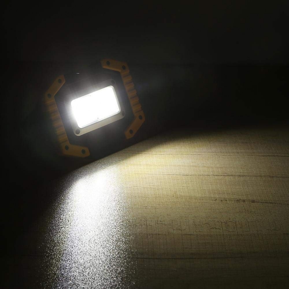 Tripla funzione W840 Lampada triangolo 881578...