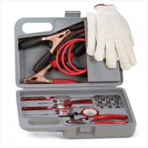 Kit emergenza auto in valigetta 30 pezzi 2