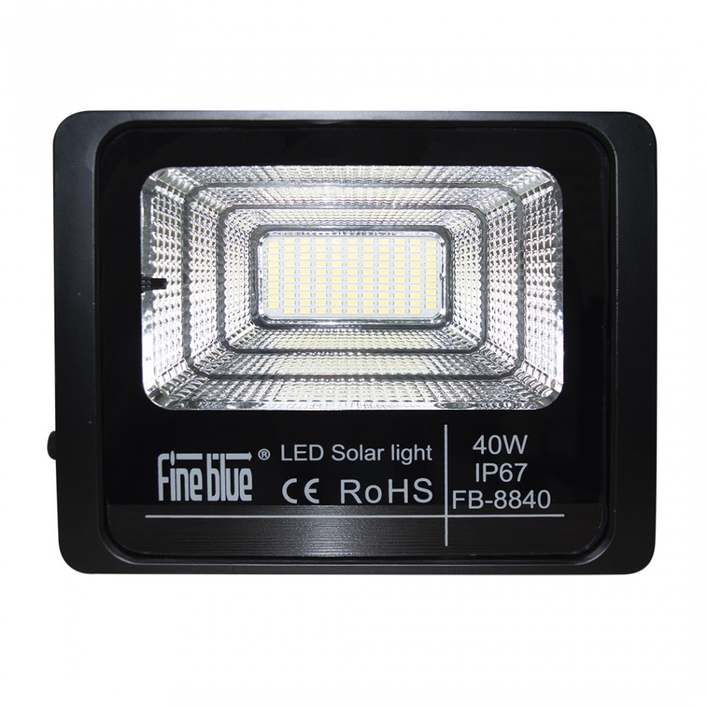 Faro led con ricarica solare 40W impermeabile...