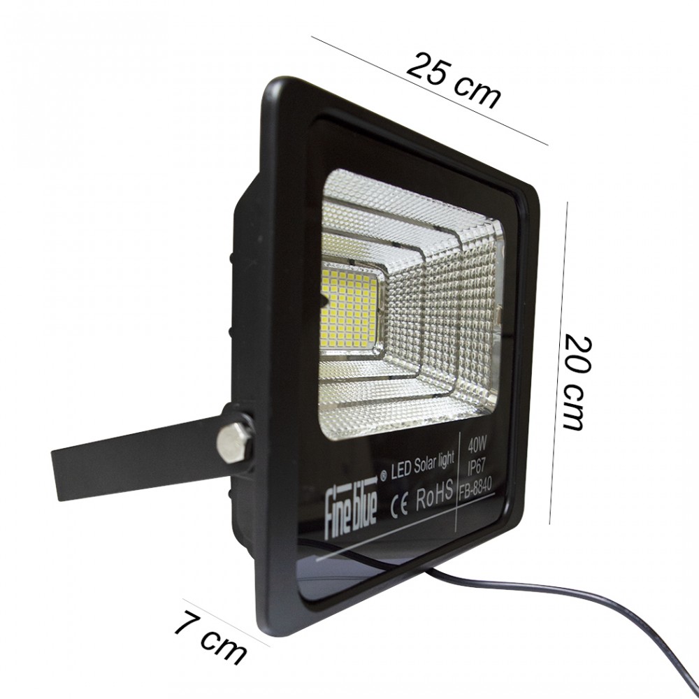 Faro led con ricarica solare 40W impermeabile...