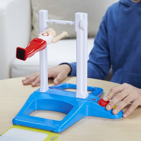 Gioco di società Hasbro 373666 FANTASTIC GYMNASTICS atterra in piedi e vinci