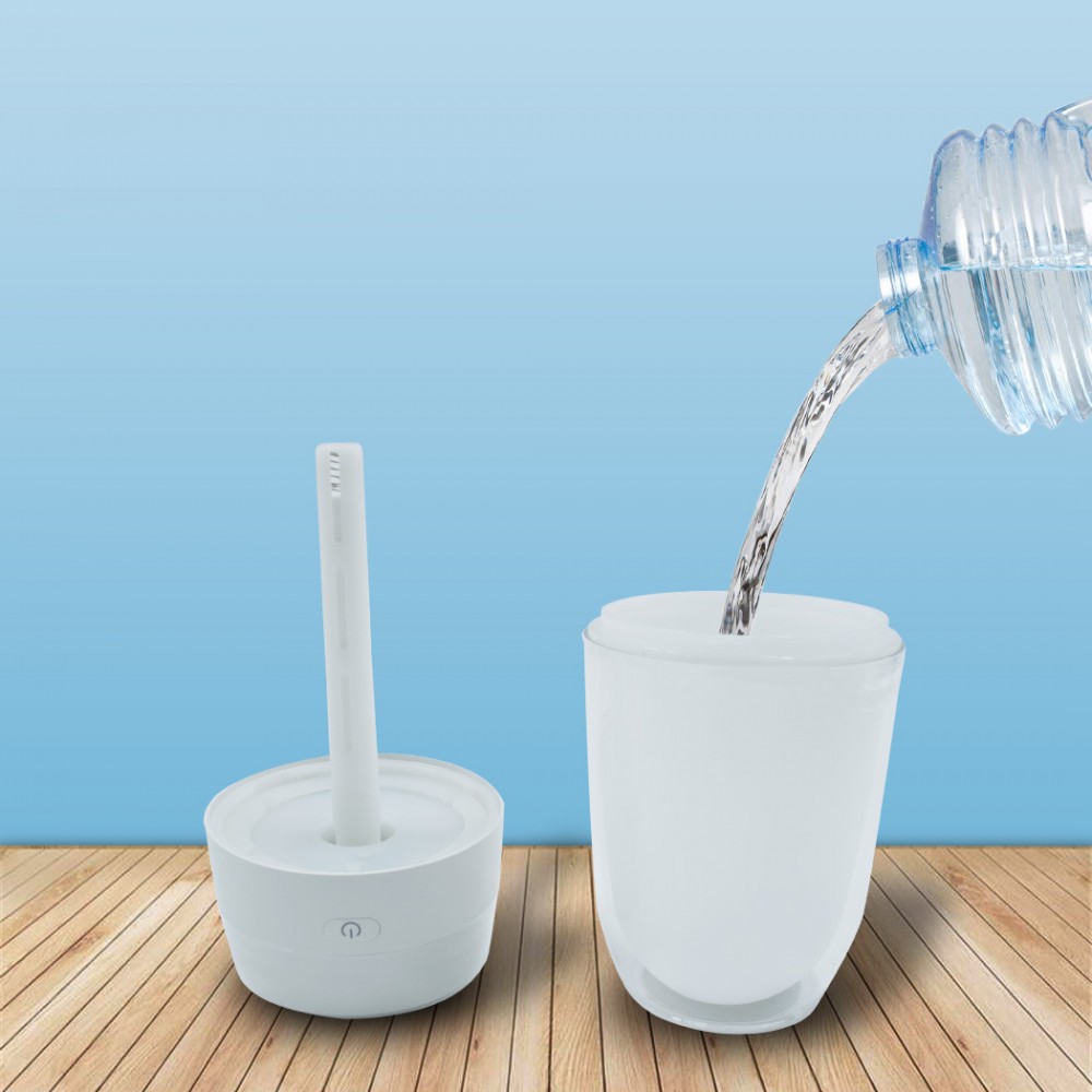 Mini Umidificatore 80x80x152 mm ricarica USB e...