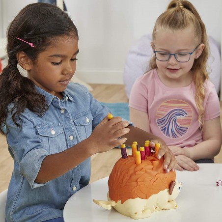 Hasbro Pierino il porcospino gioco da tavolo 609901 con dado e dardi