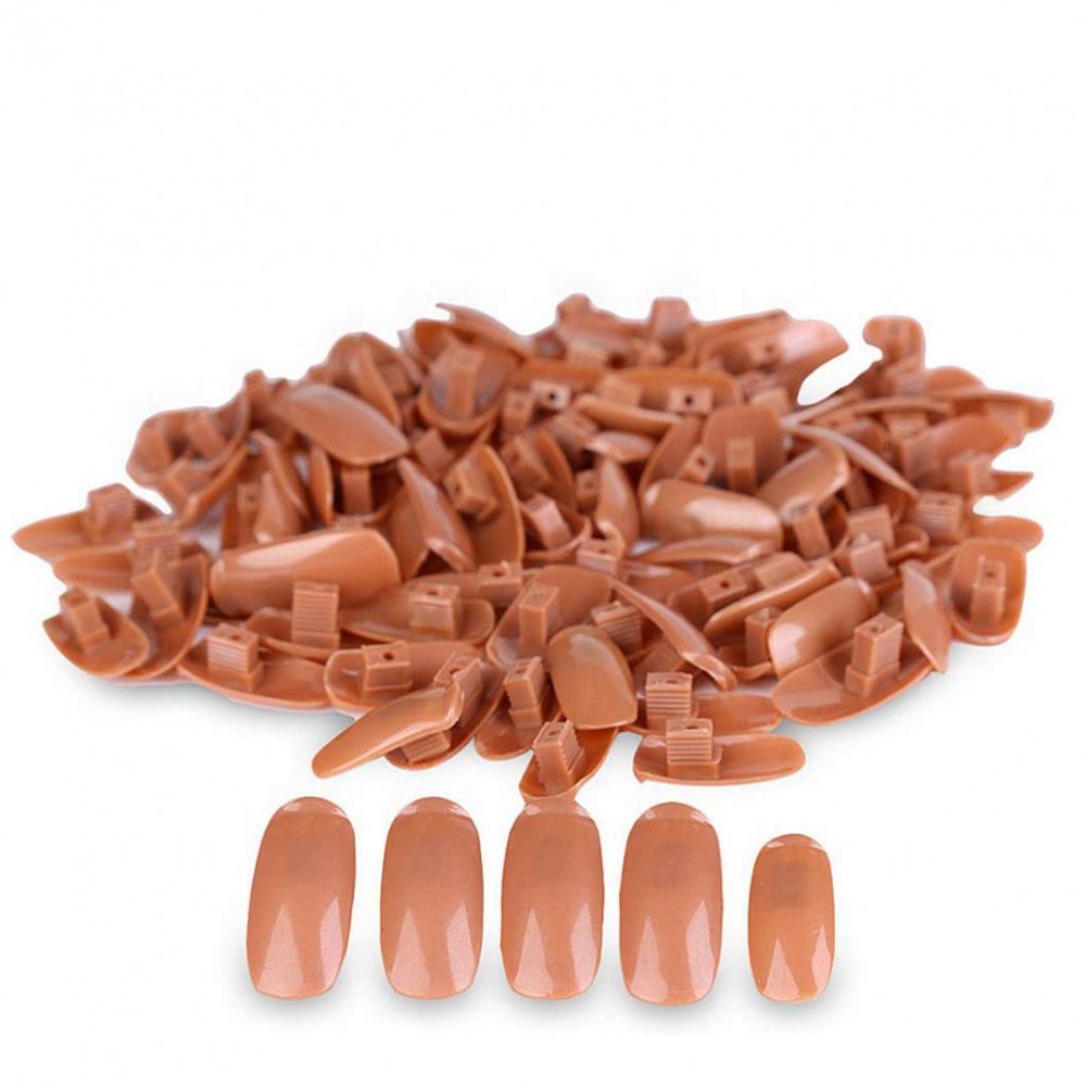 Mano finta snodabile per pratica nail art...