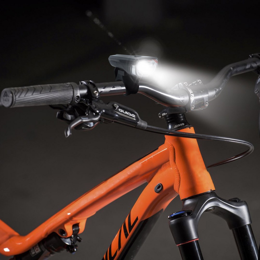 luce led bicicletta con ghiera regolabile