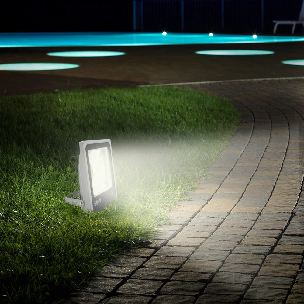 Faro led slim 50w luce fredda con staffa a 120°...