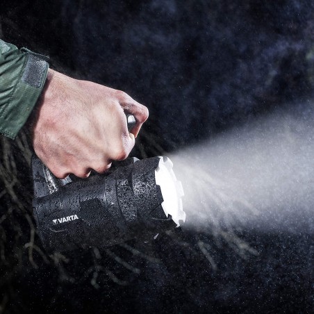 Torcia LED VARTA Indestructible BL20 Pro LED Luce Faro con 6 Pile Stilo AA