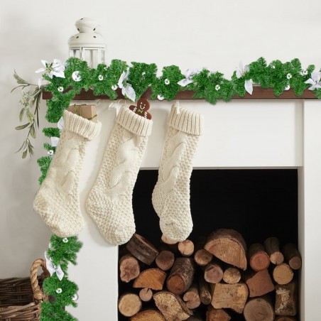 Ghirlanda Natalizia Ramo di Albero 2 Mt con Agrifoglio e Decori Argento 326592