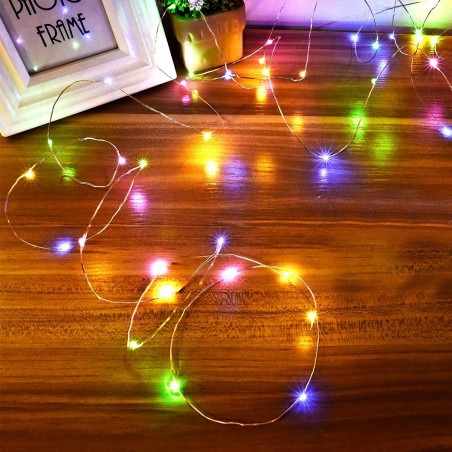 Serie 50 led LUCI NATALIZIE da INTERNO 561042C forma di gocce di luce a batteria