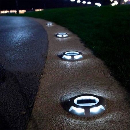 Set 4 pz Faretti Led IP67 per Esterni Luce Fredda con Pannello Solare Integrato