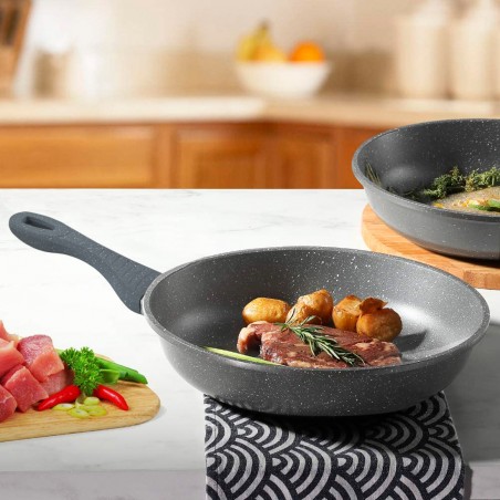 Set Padelle 7pz GRIGIE in pietra vulcanica Antiaderente 24-28-32 cm con Coperchi