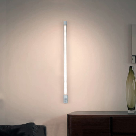 Striscia 48 LED Luce Naturale da Armadio 58cm Ricaricabile USB Sensore Movimento