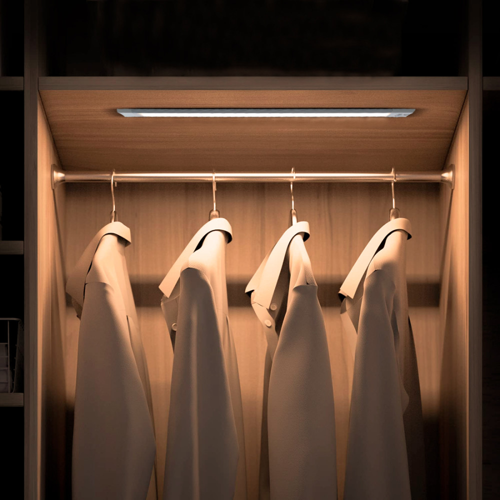 Striscia 48 LED Luce Calda per Armadio 58cm...