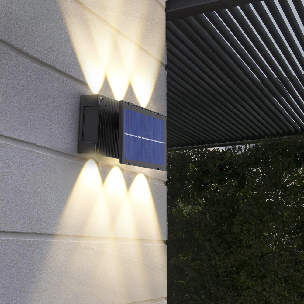 Lampada da Parete 6 LED con Pannello Solare 7W...